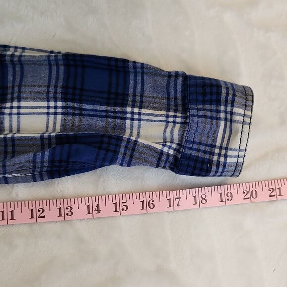 CR Club Room mens button down - Picture 11 of 11